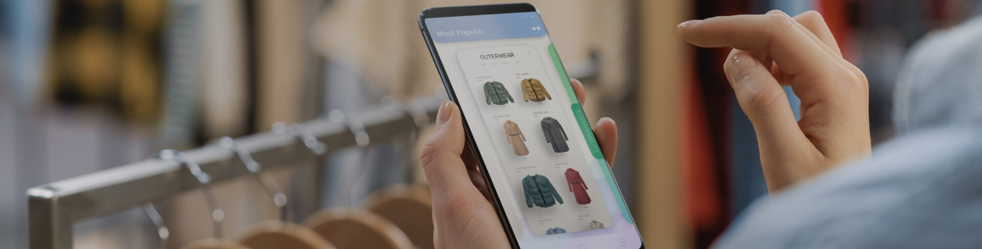 スマートフォン画面に表示されたオンラインショッピング。デジタル小売やEコマースを象徴するシーン。