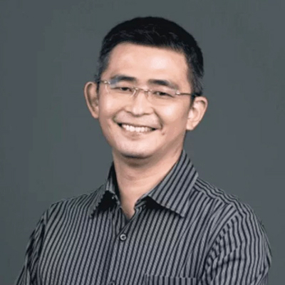 Ryze Consultingの採用企業様の声に寄稿していただいた、Zoom Video CommunicationsのAPJ地域人材採用マネージャーであるフランシス・チャン様の写真。