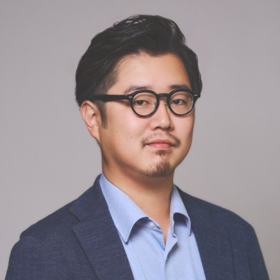 Ryze Consultingの採用企業様の声に寄稿していただいた、Statista Japanアジア地域ディレクター杉井 健人 様の写真。